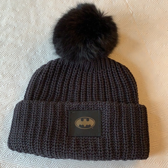 Love Your Melon Batman Black Pom Beanie - Picture 12 of 13